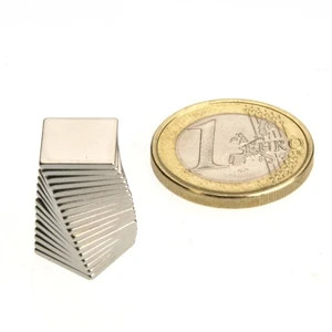 Bloque magnético 10,0 x 10,0 x 1,0 mm N42 níquel - sujeta 650 g