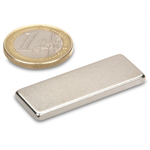 Bloque magnético 40,0 x 15,0 x 3,0 mm N40 níquel - sujeta 5,5 kg