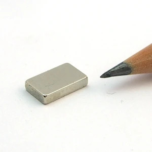 Bloque magnético 10,0 x 6,0 x 2,0 mm N52 níquel - sujeta 1,25 kg