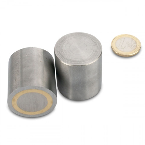 AlNiCo-Base magnética Ø 32 x 35 mm, acero, ajuste h6 - sujeta 16,3 kg